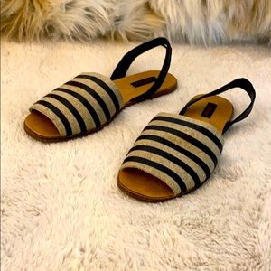 Slip on peep toe striped flats